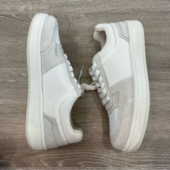 Good News Low Top Court Shoes Sneakers in White Off US9 or EU39 - Picture 4 of 13